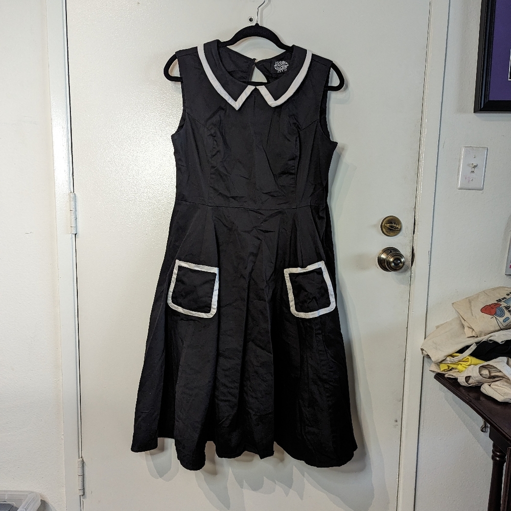 Hearts & Roses Black and White Dress with Pockets 3XL XXXL